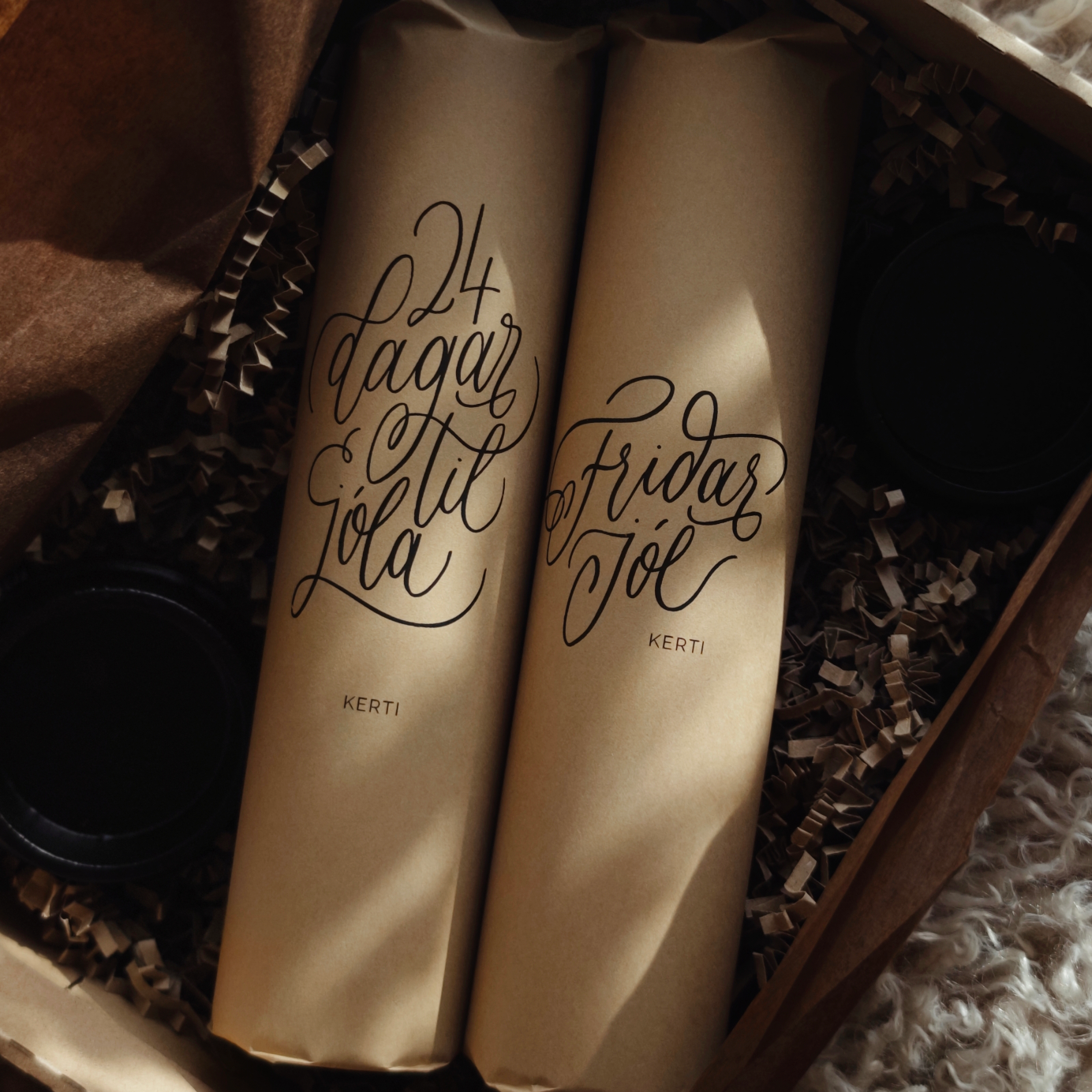 Dagatalskerti 2025 - "Friðar jól"